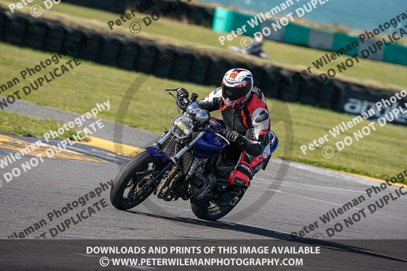 anglesey no limits trackday;anglesey photographs;anglesey trackday photographs;enduro digital images;event digital images;eventdigitalimages;no limits trackdays;peter wileman photography;racing digital images;trac mon;trackday digital images;trackday photos;ty croes